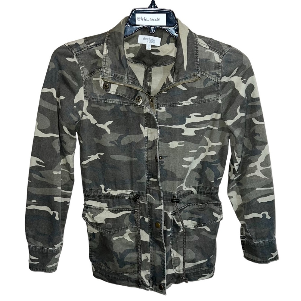 Charlotte Russe Jacket Women’s Size XS Long Sleeve Camo